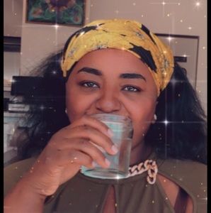 Meet your Posher, Buka